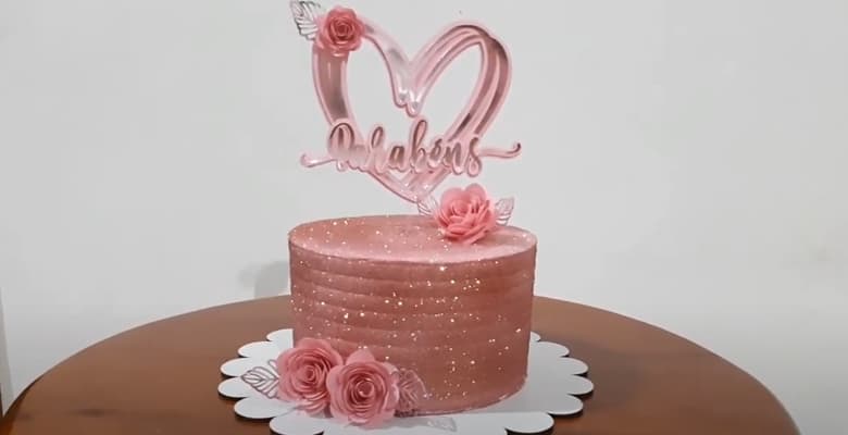Bolo de Aniversário de 21 Anos Glow Cake